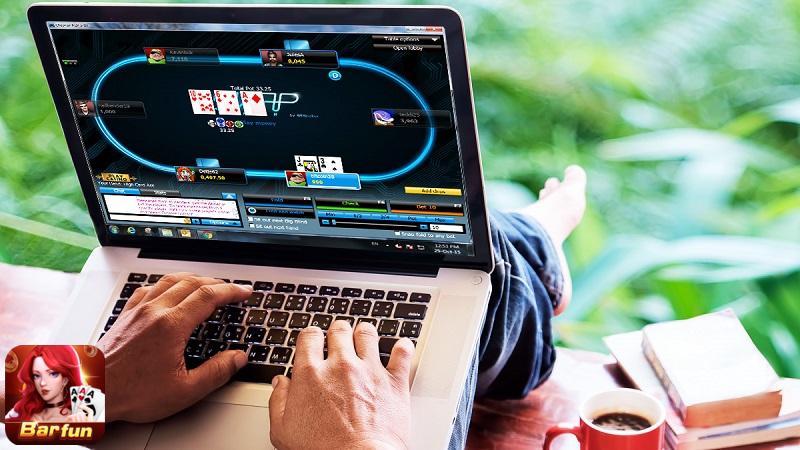 Tìm hiểu chung về poker online PC